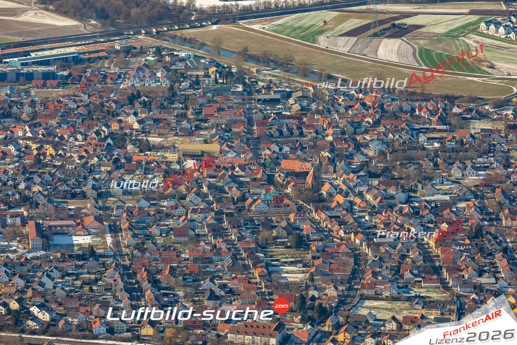 Das Luftbild der Stadt Hallstadt wurde 2019 vom Flugzeug heraus erstellt (keine Drohne) Aufnahmehöhe ca.400 Meter- hohe Auflösung- beste Druck-Qualität garantiert!