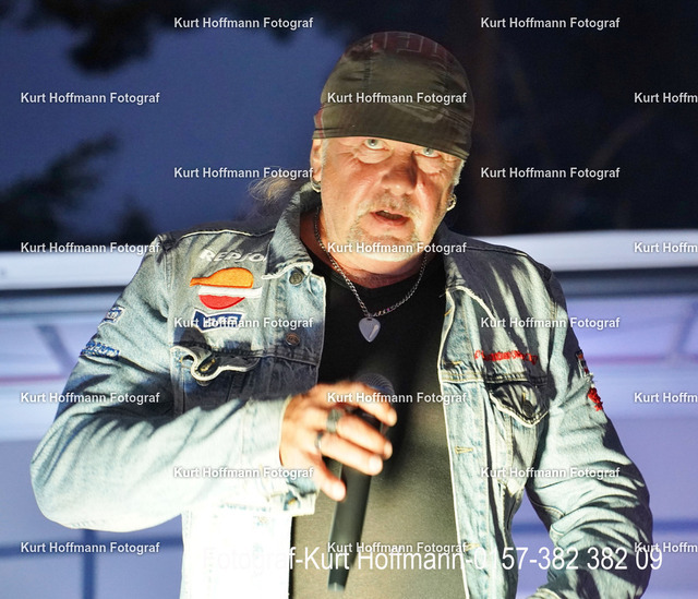 70Geburtstag Thomas Meyer |  Fotograf Kurt Hoffmann - Realisiert mit Pictrs.com