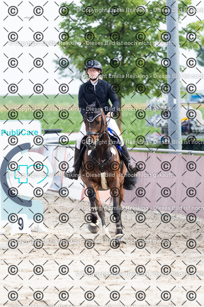 CL5A1808 | Emilia Reinking Fotografie - Realisiert mit Pictrs.com