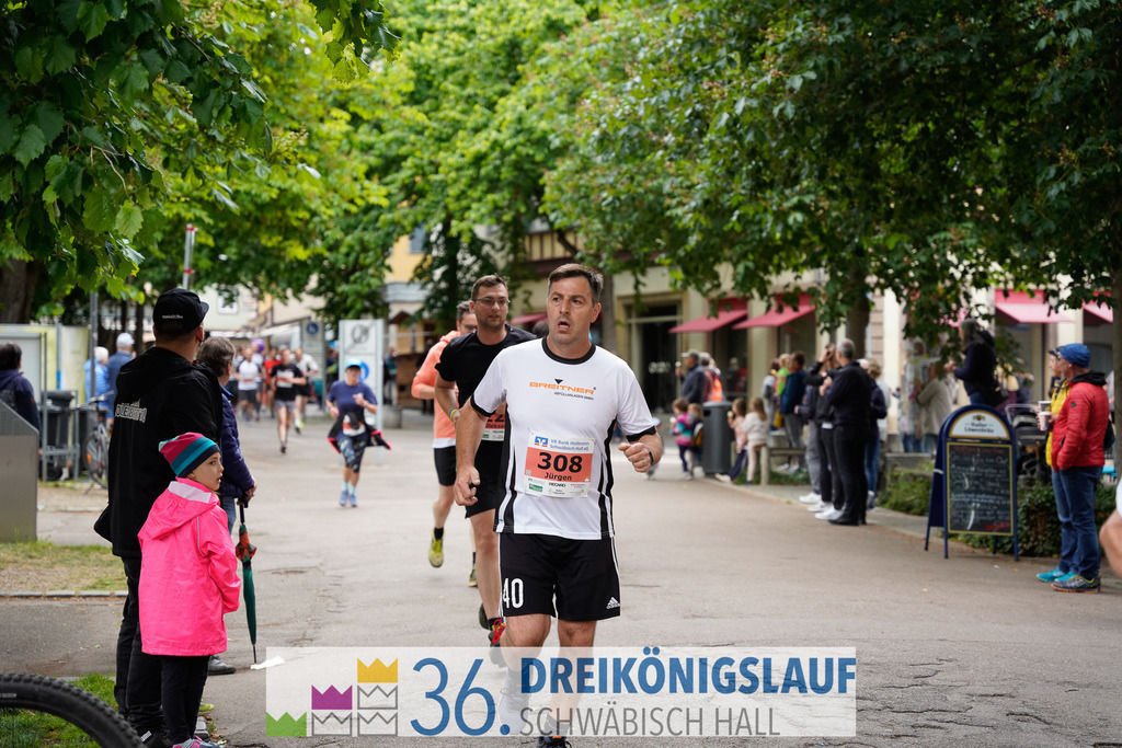 VR Bank Hauptlauf 10km | 3königslauf 2022 VR Bank Hauptlauf - Realisiert mit Pictrs.com