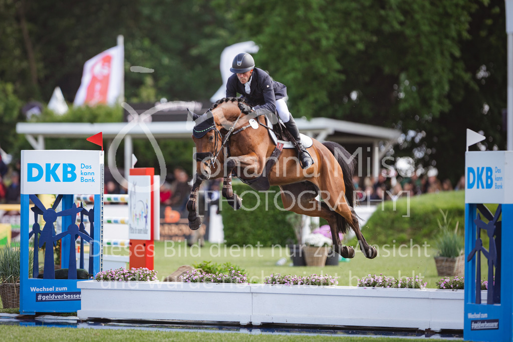 220527_Derby_Quali2-19 | Oerlinghausen Währentrup 26.08.2021, Stilspringprüfung Kl.A*