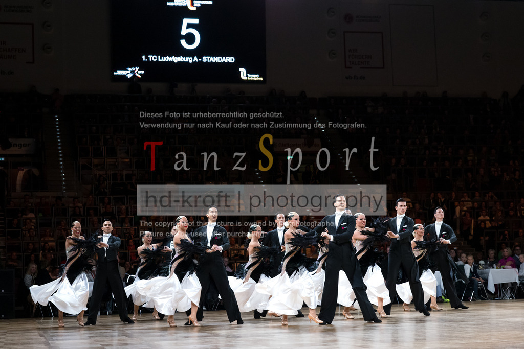 20241109_DM-Formationen_4419 | Tanzsportbilder, Standardtanz, Lateintanz, WDSF, DTV, LTVB, dancecomp, goc, hessen tanzt, blaues band der spree, walzer, tango, wiener walzer, slowfox, quickstepp, samba, rumba, cha-cha-cha, paso doble. jive, hd-kroft photography, turniertanzsport