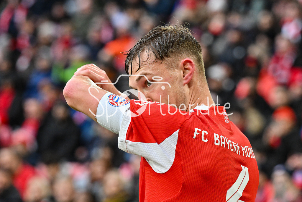 FC Bayern München - Eintracht Frankfurt | MUNICH, GERMANY - 21. FEBRUARY: im Bild Joshua KIMMICH (FC Bayern Munich 6) / Einzelfoto / Freisteller während dem Bundesligamatch zwischen dem FC Bayern München und der SG Eintracht Frankfurt am 23. Spieltag in der Allianz Arena / DFL REGULATIONS PROHIBIT ANY USE OF PHOTOGRAPHS AS IMAGE SEQUENCES AND/OR QUASI-VIDEO