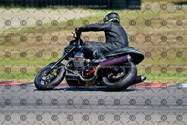 25bc03-1931 | markuskiefer.com - Realisiert mit Pictrs.com