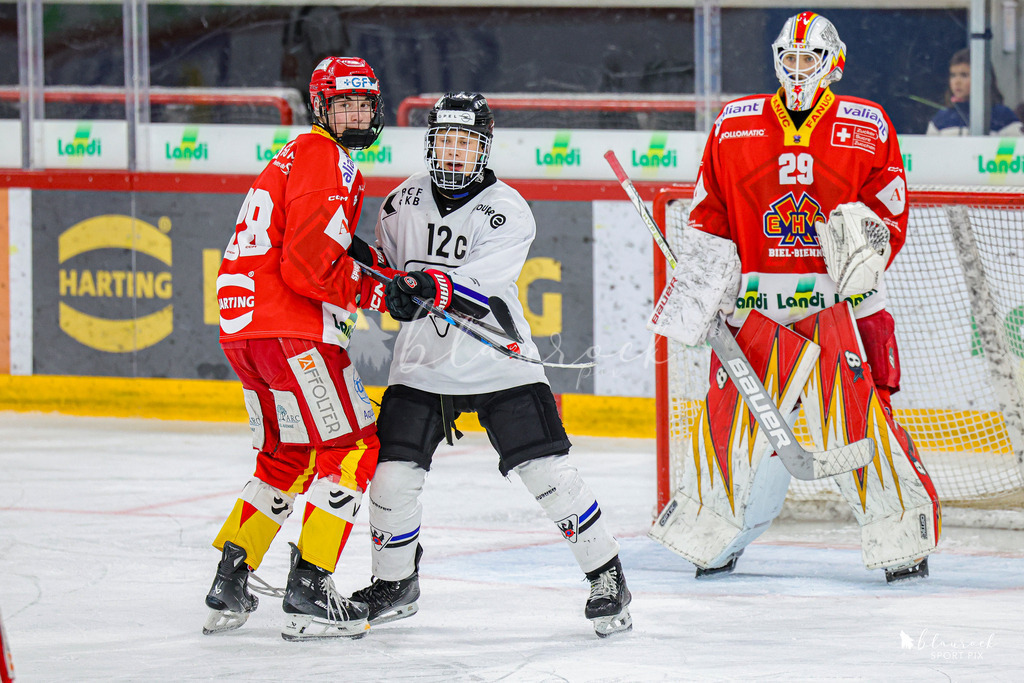 EHCB Spirit vs HCFG_wb-8474 | Sportbilder, Sportfotograf, Hochzeits- und Eventfotografin, Flugshows, Portraits und Tiershooting, Aviation, Downhill, Nationalleague, Swissleague, International