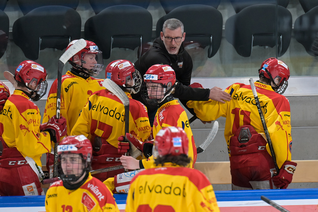 ZSC Lions vs EHC Biel-Bienne Esprit - 30. März 2024 | ZSC Lions vs EHC Biel-Bienne Esprit
Swiss Life Arena, Zürich

Bild: Sportfotografie Markus Aeschimann | www.markus-aeschimann.ch - Realisiert mit Pictrs.com