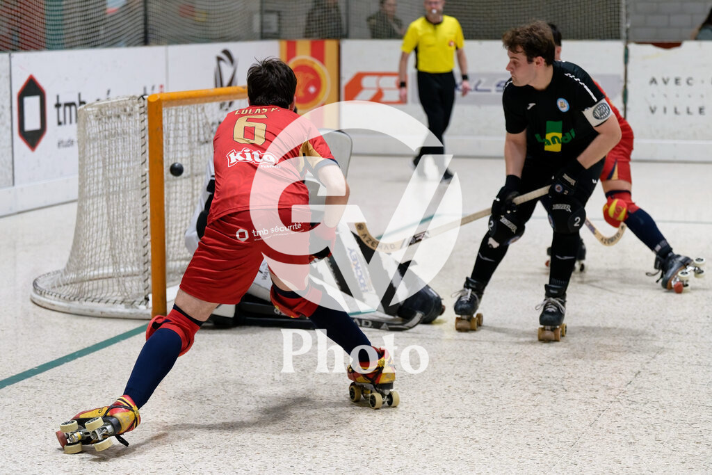 LNA  - Geneve RHC v RHC Diessbach  |  during the LNA  match between Geneve RHC and RHC Diessbach  at Centre sportif de la queue d'arve in Geneve, Switzerland