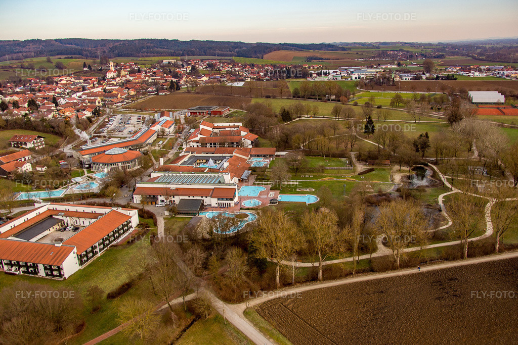 Luftbild: Rottal-Therme im Ortsteil Aunham in Bad Birnbach im Bundesland Bayern in Deutschland. Foto: IMG_085549.jpg vom 31.12.2015 durch Werner Riehm/FLY-FOTO.de