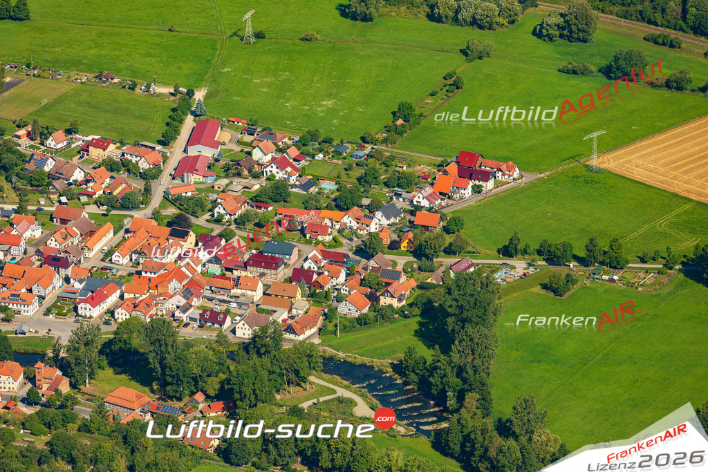 Bild der Stadt Belrieth - Die Luftaufnahme wurde 2025 vom UL-Flugzeug heraus erstellt ( keine Drohne ) - Hochauflösende Luftaufnahme - für professionelle Ausdrucke geeignet. Die Geschenkidee !Hier alle&nbsp;Infos zur Lizenzierung der LuftaufnahmeWir fliegen auch dieses Jahr wieder in Ihre Region um Luftbilder zu erstellen.- Luftbild anfragen