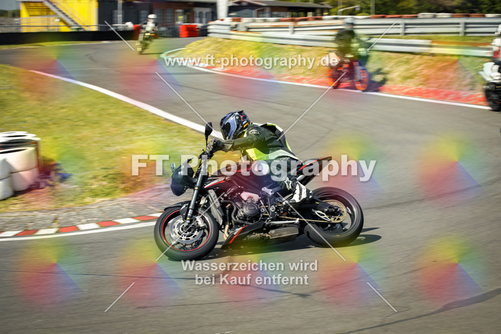 OBK_Mai_Volker_Adam-10612 | Hier findet Ihr Bilder von Touristenfahrten auf der Nürburgring Nordschleife oder von anderen Veranstaltungen die ich besucht habe. Viel Spass beim Durch Schauen 