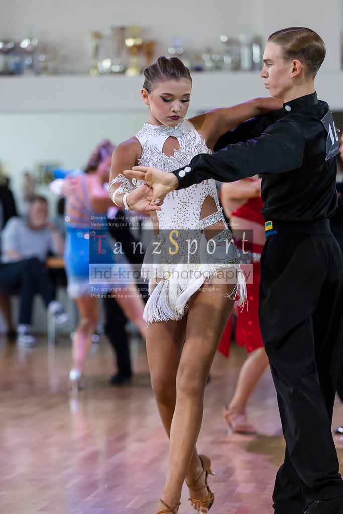 20240615_DM-Jun2-Kombi_09797 | Tanzsportbilder, Standardtanz, Lateintanz, WDSF, DTV, LTVB, dancecomp, goc, hessen tanzt, blaues band der spree, walzer, tango, wiener walzer, slowfox, quickstepp, samba, rumba, cha-cha-cha, paso doble. jive, hd-kroft photography, turniertanzsport