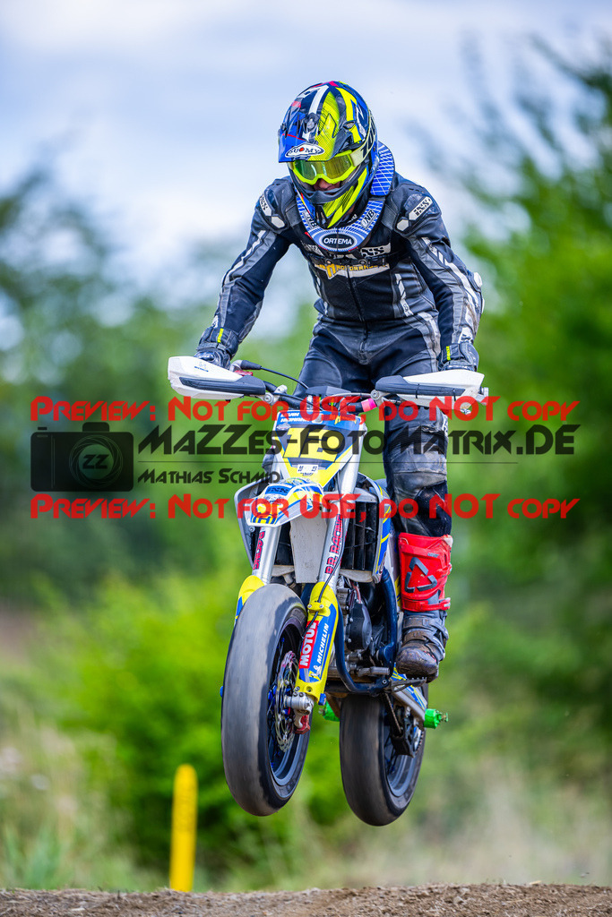 MaZZes_Fotomatrix_240713_6007705_9274 | ROOKIES