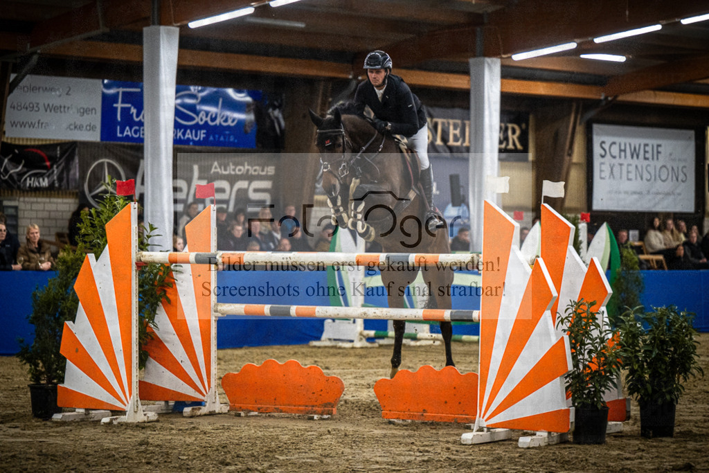 DOS_1924 | Entdecke hochwertige Reitturnierfotos von Foto Oger. Professionell, emotional und authentisch – jetzt Lieblingsmomente im Shop bestellen.Deutschlandweite Turnierfotografie. - Realisiert mit Pictrs.com