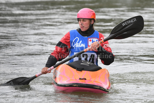 ICF CANOE FREESTYLE WORLD CUP 1 / PLATTLING | 2024 ICF CANOE FREESTYLE WORLD CUP 1 / PLATTLINGWomen's Kayak SurfaceOttilie ROBINSON-SHAW (Great Britain) #134 - Realisiert mit Pictrs.com