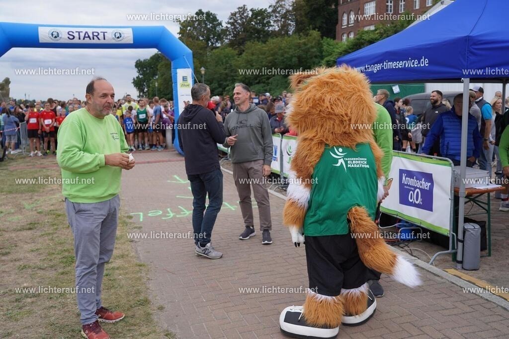 DSC05193 | Lichterlauf  - Realisiert mit Pictrs.com