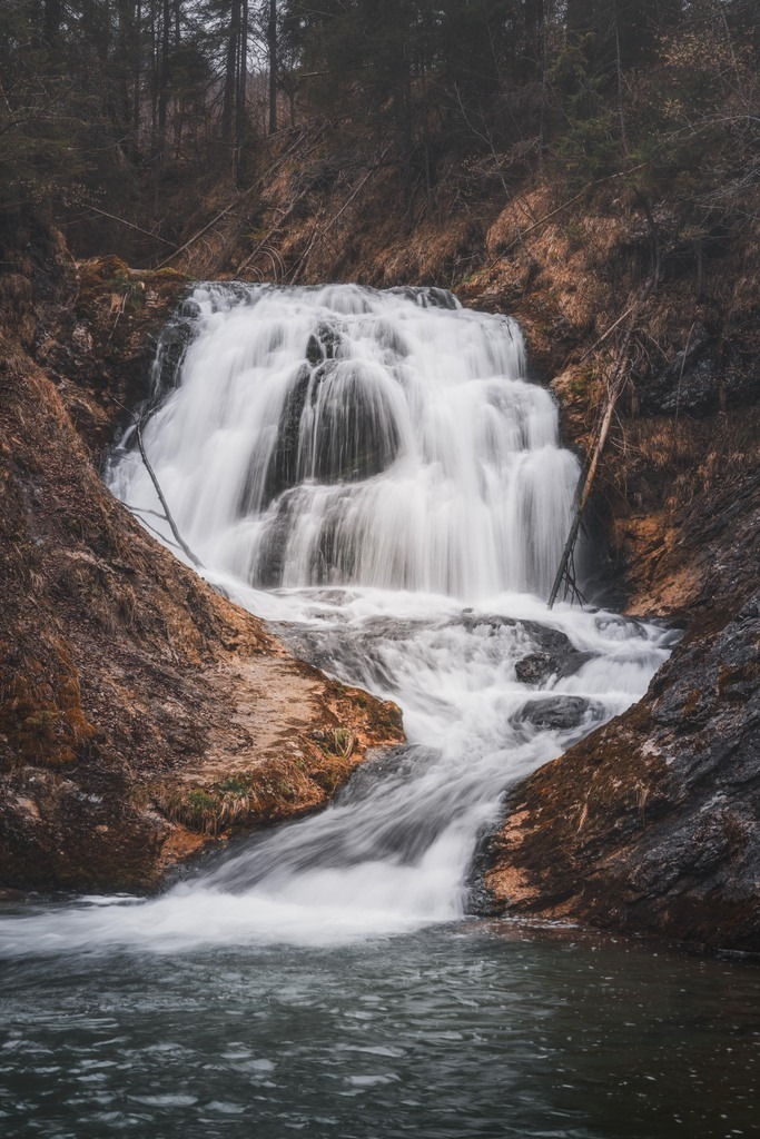 Bayern 2 | Wasserfall im Nirgendwo - Realisiert mit Pictrs.com