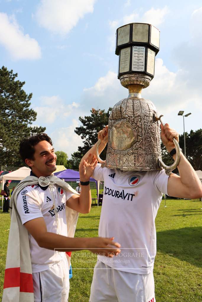 HERREN BUNDESLIGA DM FINALE Mannheimer HC - Hamburger Polo Club 19.05.24 Bonn-115 | lanaschraderfotografie - Realisiert mit Pictrs.com