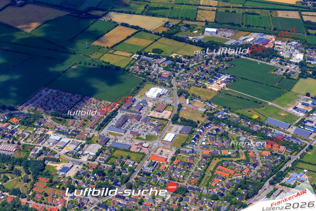 Das Luftbild der Stadt Handewitt wurde 2018 vom Flugzeug heraus erstellt (keine Drohne) Aufnahmehöhe ca.400 Meter- hohe Auflösung für beste Druck-Qualität