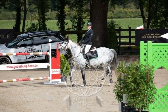 2B4A1254 | pixelfaenger - Realisiert mit Pictrs.com