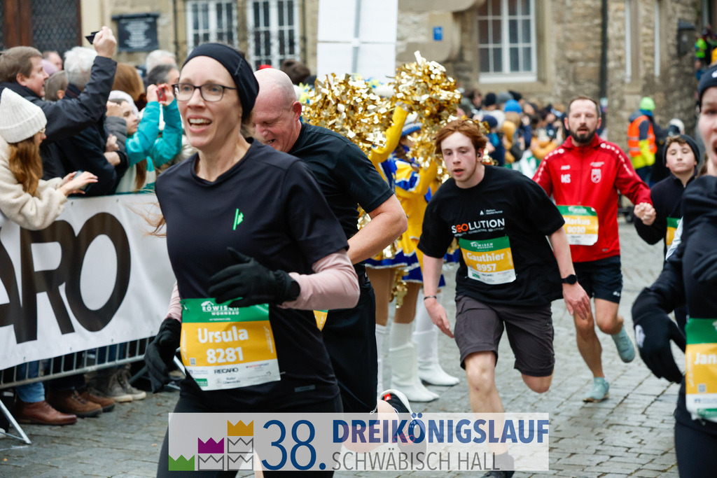 5km Roewisch Wohnbau Cup | 3 Koenigslauf 2024 5km Roewisch Wohnbau Cup - Realisiert mit Pictrs.com