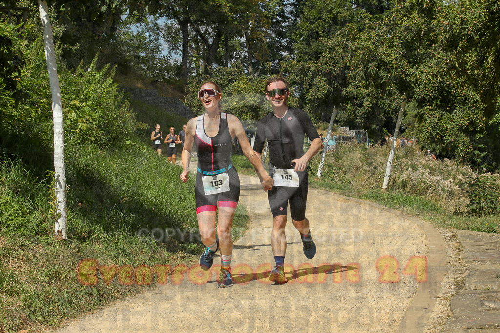 250824_1249_EX1_0641 | Sportfotografie im Rhein-Sieg Kreis, Köln, Bonn, NRW, Rheinland Pfalz, Hessen, etc. Unser Tätigkeitsfeld umfasst den Laufsport vom Volkslauf über den Marathon, Duathlon, Triathon bis zum Ultralauf wie Kölnpfad Ultra oder Schindertrail.