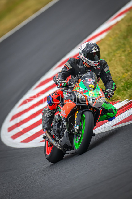 0333-260630MM-006_333 | Deine Full-Service-Agentur für ✔️Videoproduktionen und ✔️Motorsportfotografie Jetzt Angebot anfragen!