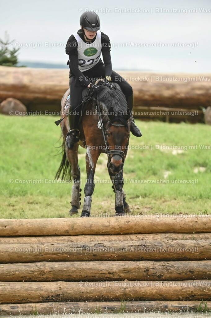 20230513_CCI2_Section2_Gelände_0350 | equistock