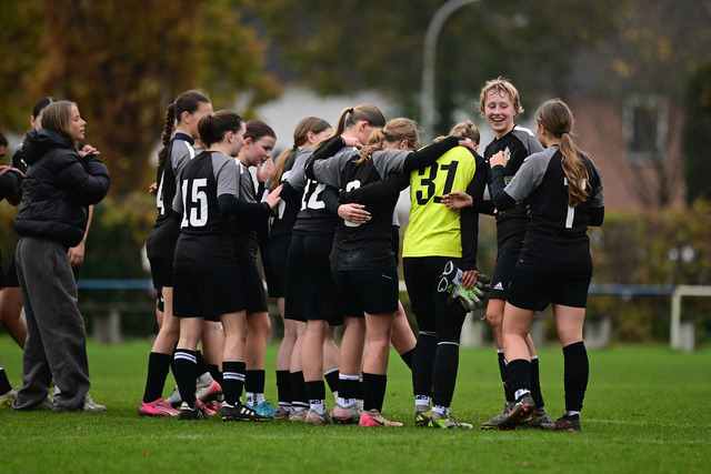 Fußball I Juniorinnen I Saison 2025-2026 I Niedersachsenpokal I Viertelfinale I JFV A-O-B-H-H - FC Rosengarten I 34777 | Der Sportfotograf. - Realisiert mit Pictrs.com