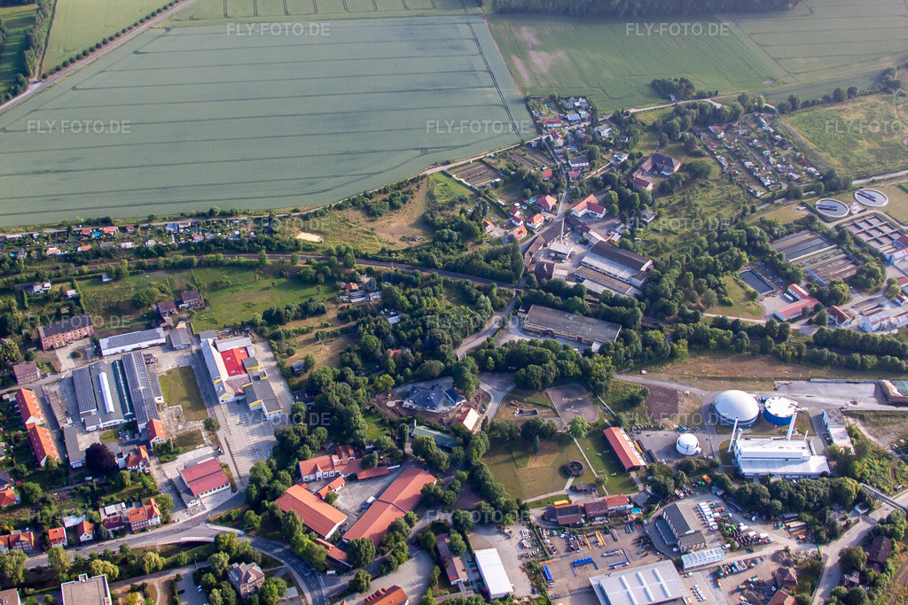 Luftbild: Raumwunder Am Bullerberg in Halberstadt im Bundesland Sachsen-Anhalt in Deutschland. Foto: IMG_58400.jpg vom 30.06.2013 durch Werner Riehm/FLY-FOTO.de
