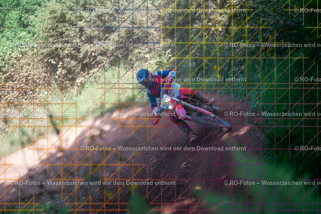 Wolfshausen 3 Lauf -793 | Sportfotografie von RO-Fotos: Motorsport, Motocross, Enduro, Laufveranstaltungen und Triathlon. Professionelle Fotos von Sportlern und Events. - Realisiert mit Pictrs.com