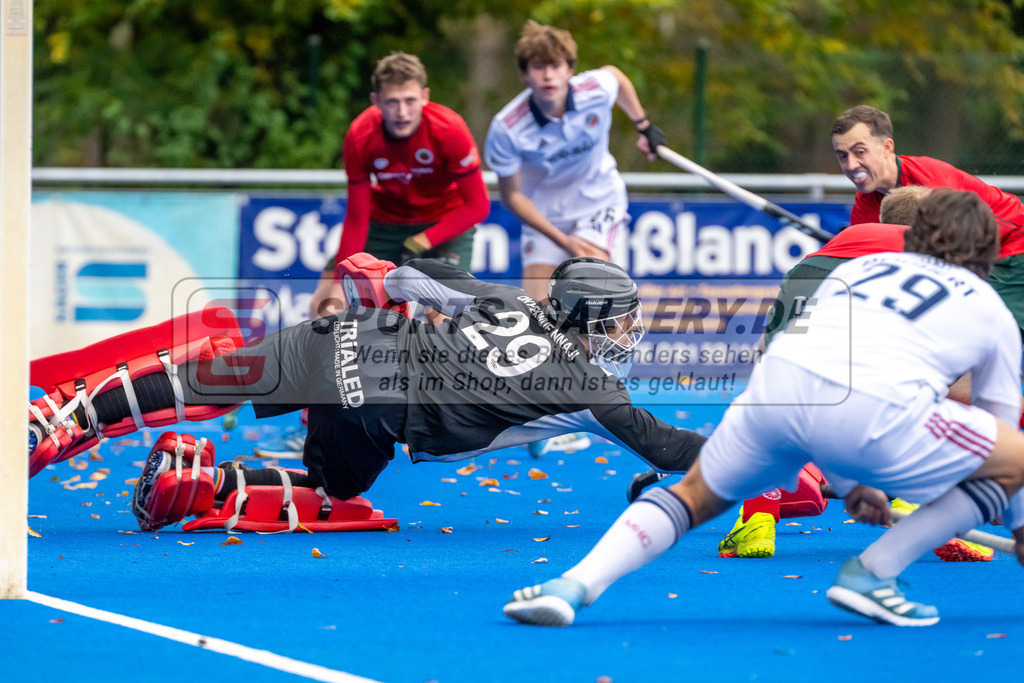 HK_20241012_107443 | 1. Bundesliga Herren Crefelder HC - Mannheimer HC am 12.10.2024 Crefelder HTC , CHTC, Krefeld , Joshua Onyekwue Nnaji Torwart ( Crefelder HTC #29 )