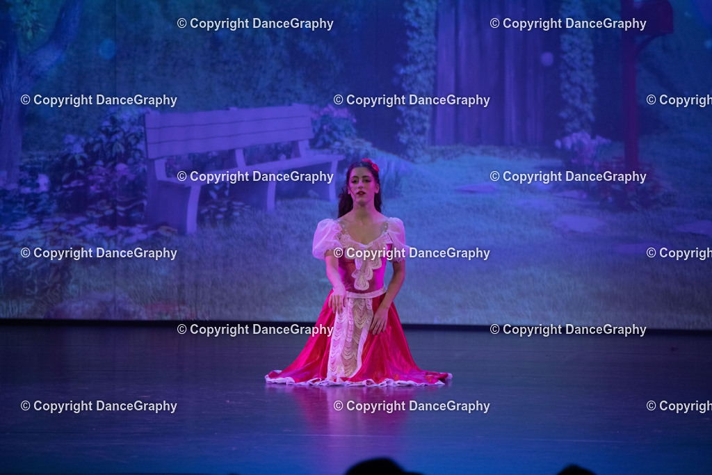 GPHY2107 | DanceGraphy - Realisiert mit Pictrs.com