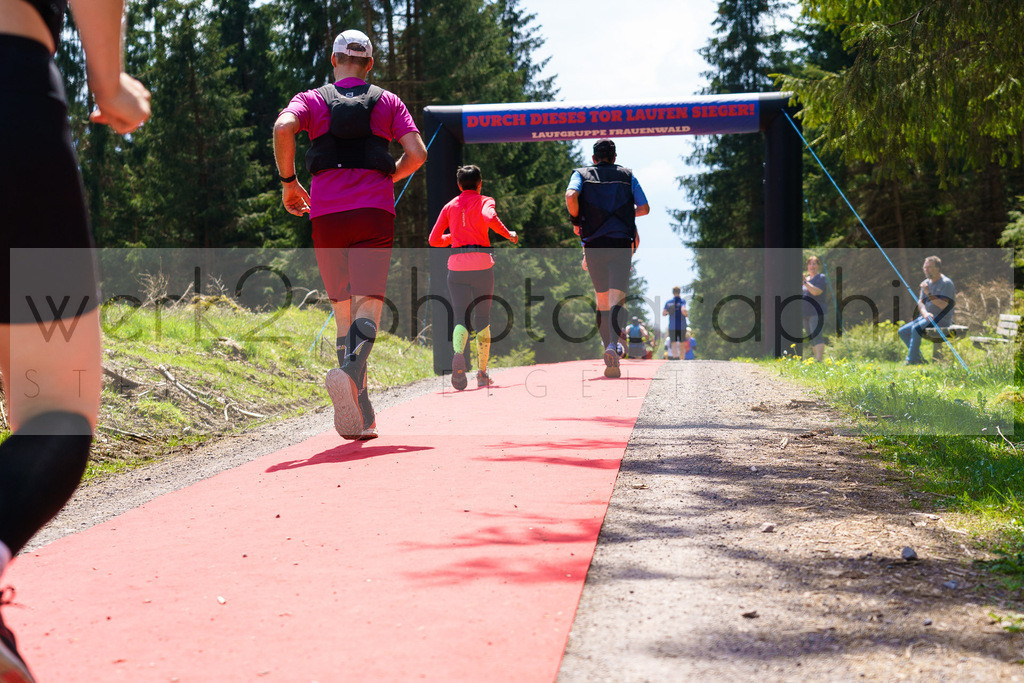 Rennsteiglauf 2023 | Rennsteiglauf 2023 am 12. Mai 2023 - Marathon-Strecke Neuhaus/Rwg. - Schmiedefeld