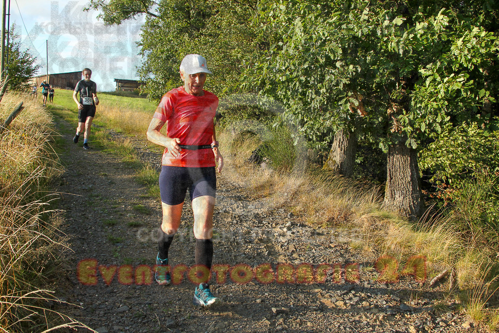 250801_1925_EV4_8665 | Sportfotografie im Rhein-Sieg Kreis, Köln, Bonn, NRW, Rheinland Pfalz, Hessen, etc. Unser Tätigkeitsfeld umfasst den Laufsport vom Volkslauf über den Marathon, Duathlon, Triathon bis zum Ultralauf wie Kölnpfad Ultra oder Schindertrail.