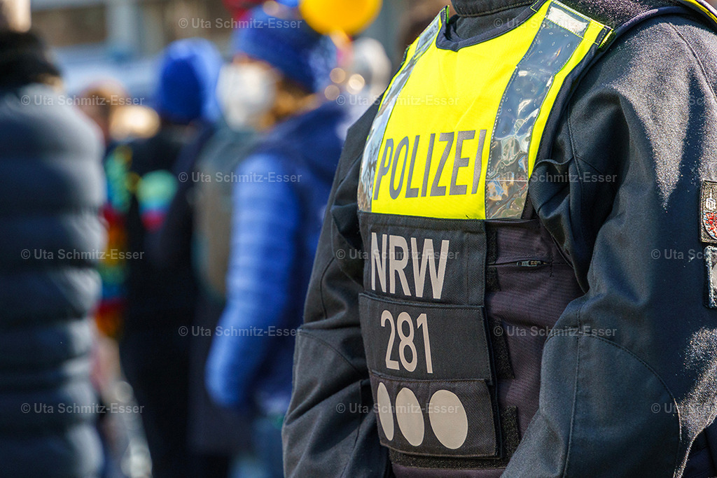 Frieden_Ukraine_07 | CEUS Design - Realisiert mit Pictrs.com