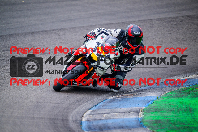 MaZZes_FotoMatrix_240614_6007705_2-125 | ROT