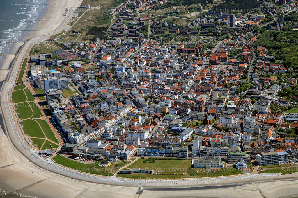 3090233 | NORDERNEY 2010 Stadtzentrum im Innenstadtbereich in Norderney im Bundesland Niedersachsen, Deutschland. // The city center in the downtown area in Norderney in the state Lower Saxony, Germany. Foto: Gerhard Launer
