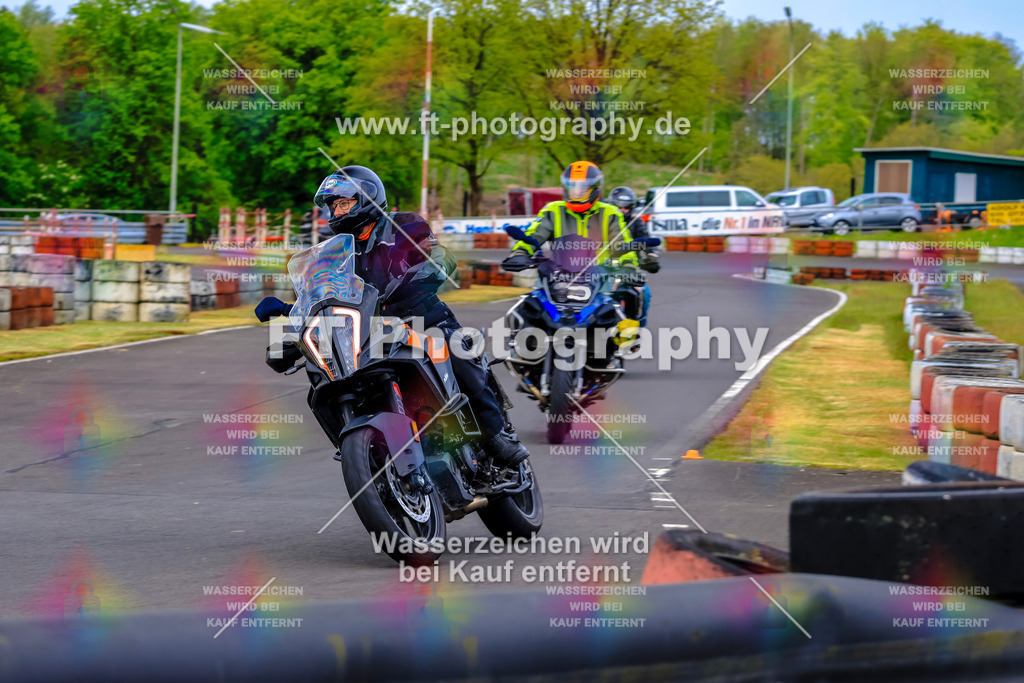 _OTO3468 | Hier findet Ihr Bilder von Touristenfahrten auf der Nürburgring Nordschleife oder von anderen Veranstaltungen die ich besucht habe. Viel Spass beim Durch Schauen 