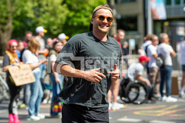 20250427-NSZ_3566 | DEU, Düsseldorf, 27.04.2025 Uniper Düsseldorf Marathon 2025 - Realisiert mit Pictrs.com
