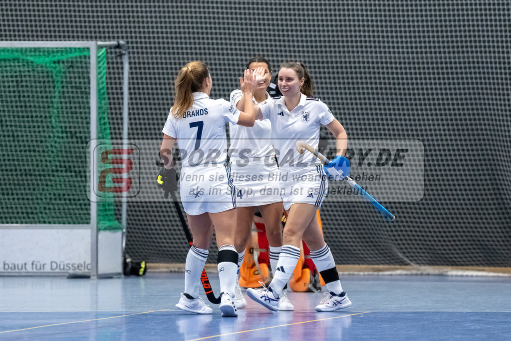 HK_20250111_101395 | 1. Bundesliga Halle Damen Düsseldorfer Hc - Club Raffelberg am 11.1.2025 Halle DHC, Düsseldorf ,