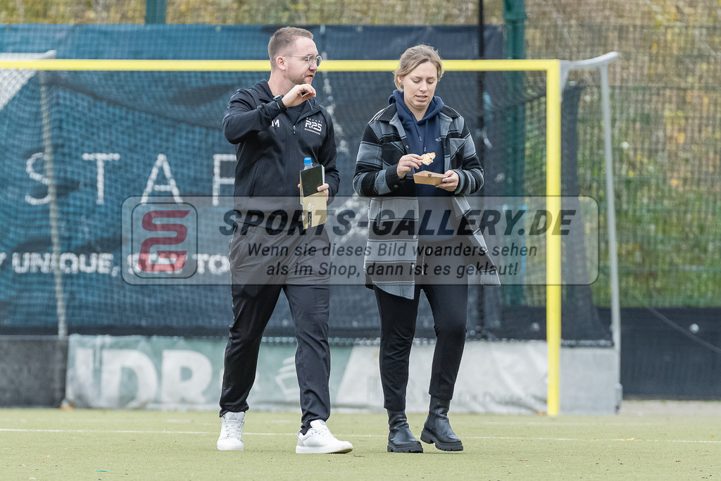 HK_20231022_106037 | Finale Deutsche Meisterschaft Feld WU16 Uhlenhorst Mülheim - Düsseldorfer HC am 22.10.2023 DHC, Düsseldorf ,
