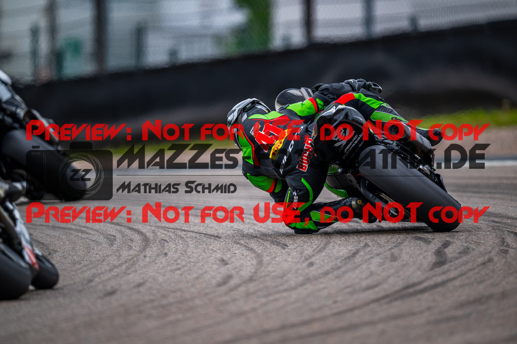 MaZZes_FotoMatrix_240503_6007705_0761 | STK1000