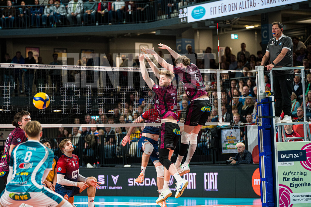 Volleyball I Herren I Saison 2025/2026 I Volleyball Bundesliga I 4. Spieltag I SVG Lüneburg - Energiequelle Netzhoppers KW | CONTRAST ZERØ MEDIA - Realisiert mit Pictrs.com