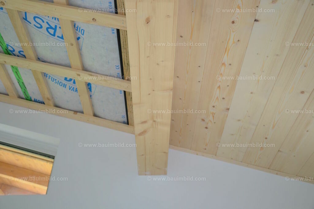 bib-lg13-holzbau-ausbau-0176 | Nach LV-Leistungsgruppen sortierte Detailfotos über den Bau eines Hauses. Alle Hausbau-Bilder direkt vom Urheber und Autor der Website Haus-Selber-Bauen.com