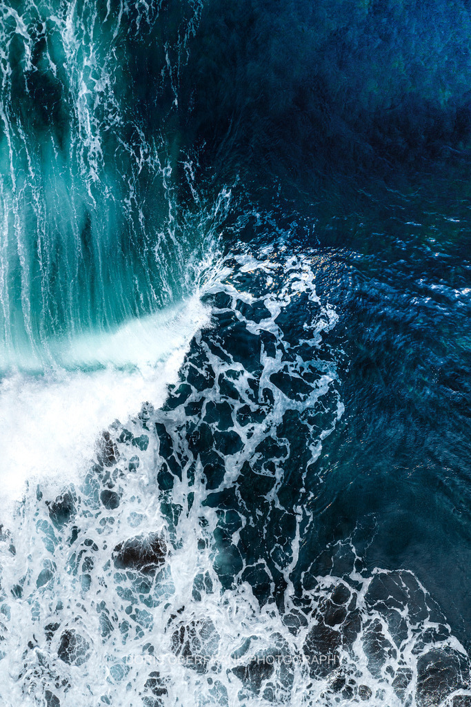 When waterfalls chase back  | Azores: When waterfalls chase back  - Realisiert mit Pictrs.com