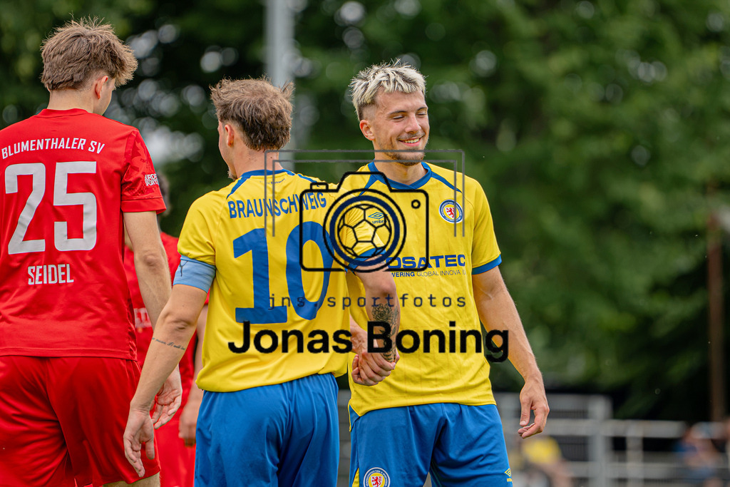 Fußball I Herren I Saison 2026-2027 I Testspiel I Eintracht Braunschweig U23 - Blumenthaler SV I 0721 | jns.sportfotos - Realisiert mit Pictrs.com