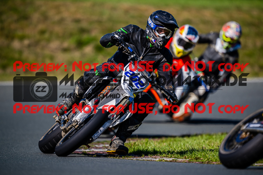 MaZZes_FotoMatrix_220904_7769 | S3