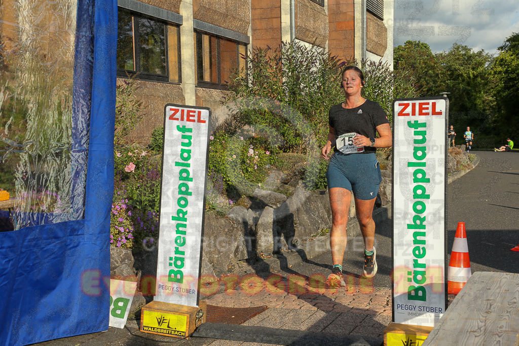 250801_1917_EX1_7524 | Sportfotografie im Rhein-Sieg Kreis, Köln, Bonn, NRW, Rheinland Pfalz, Hessen, etc. Unser Tätigkeitsfeld umfasst den Laufsport vom Volkslauf über den Marathon, Duathlon, Triathon bis zum Ultralauf wie Kölnpfad Ultra oder Schindertrail.