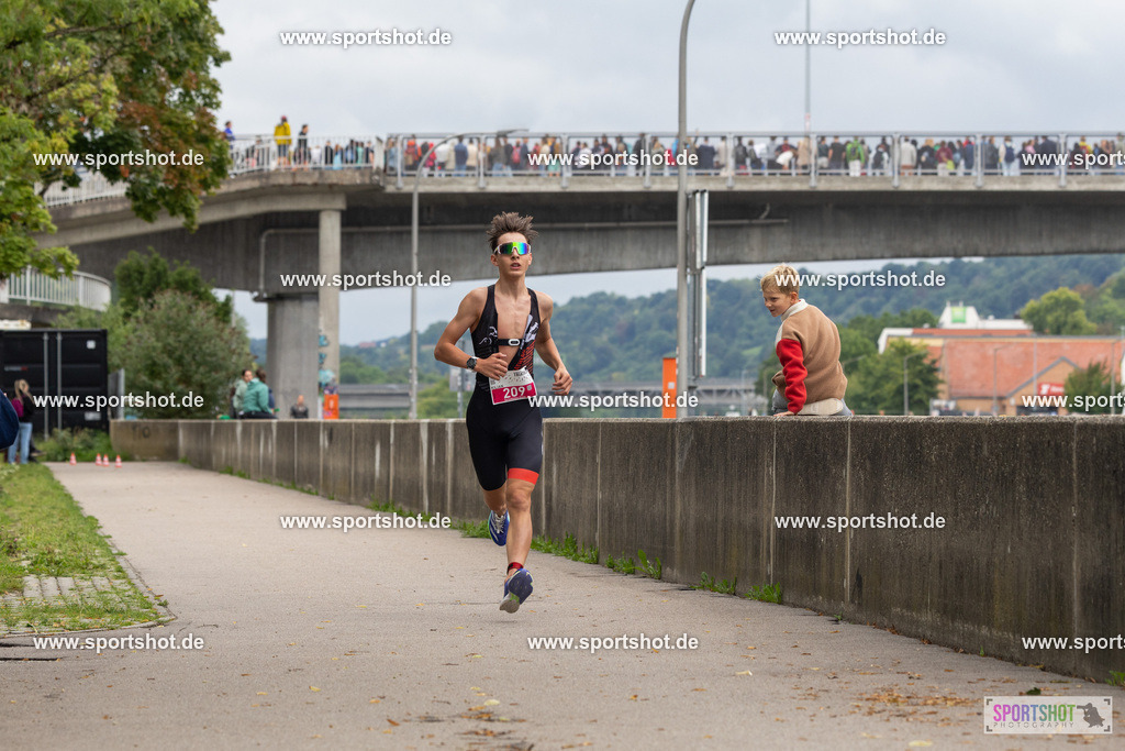 AR7_1487 | 34.REGENSBURG TRIATHLON 2025 #tristar_regensburg #regensburgtriathlon #triathlonregensburg #tristar #yourpictrs #sportshot_your_pictrs @Sportshotphotography @triathlonbundesliga