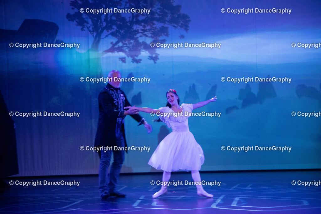 GPHY1505 | DanceGraphy - Realisiert mit Pictrs.com